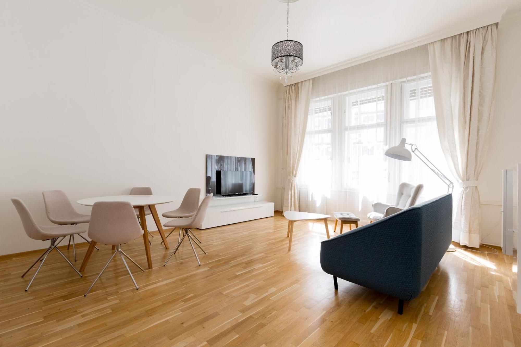 - Michaelides Vienna Street Residences Apartment *