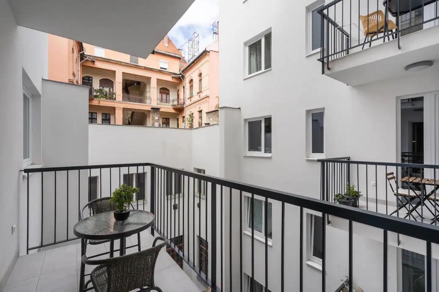 Apartment The Rose Garden Budapest