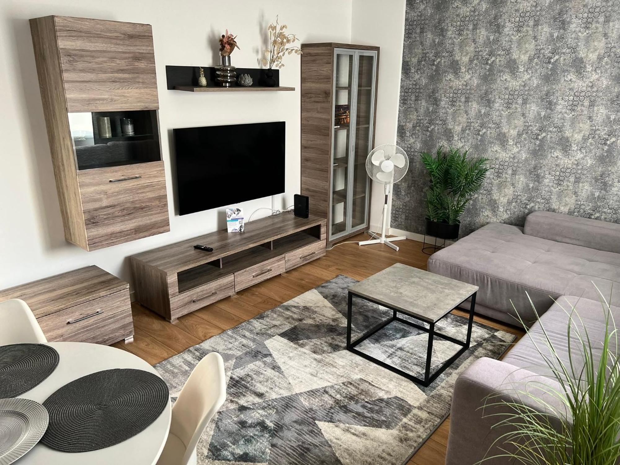 The Rose Garden Apartment *