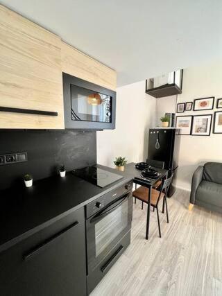 Amazing Studio In The Center Apartmán *