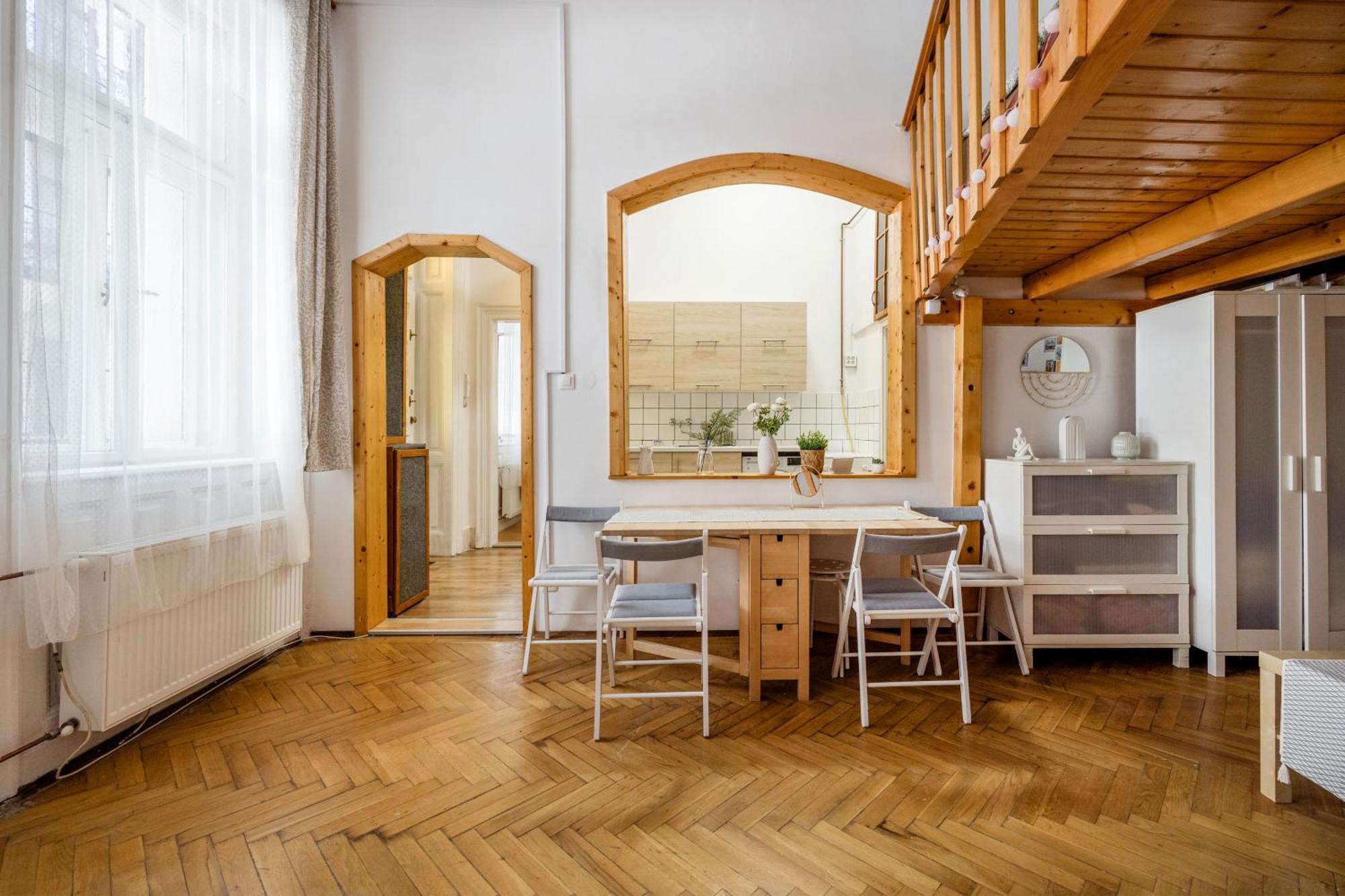 Brody Budapest