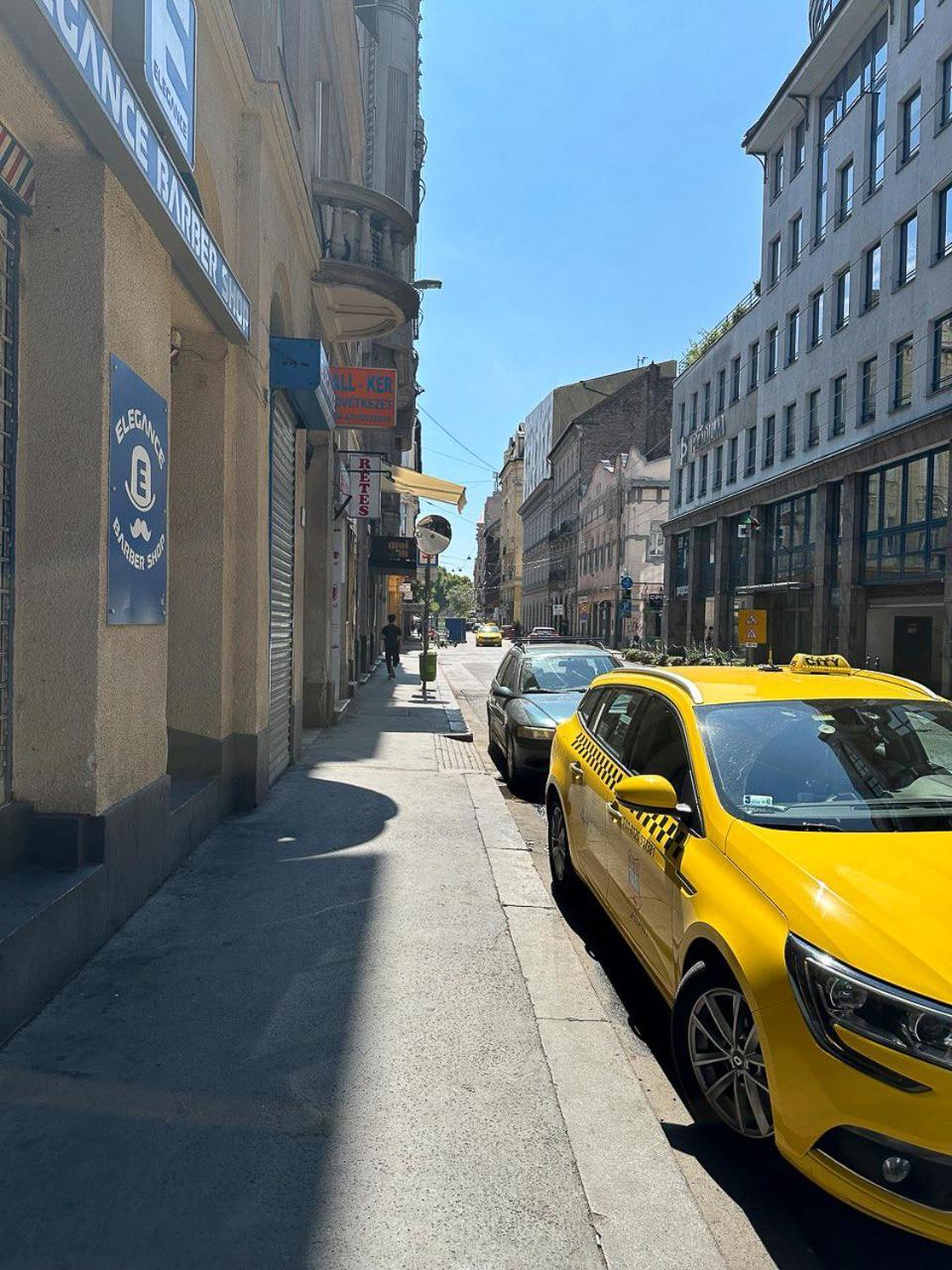 R&r Budapest