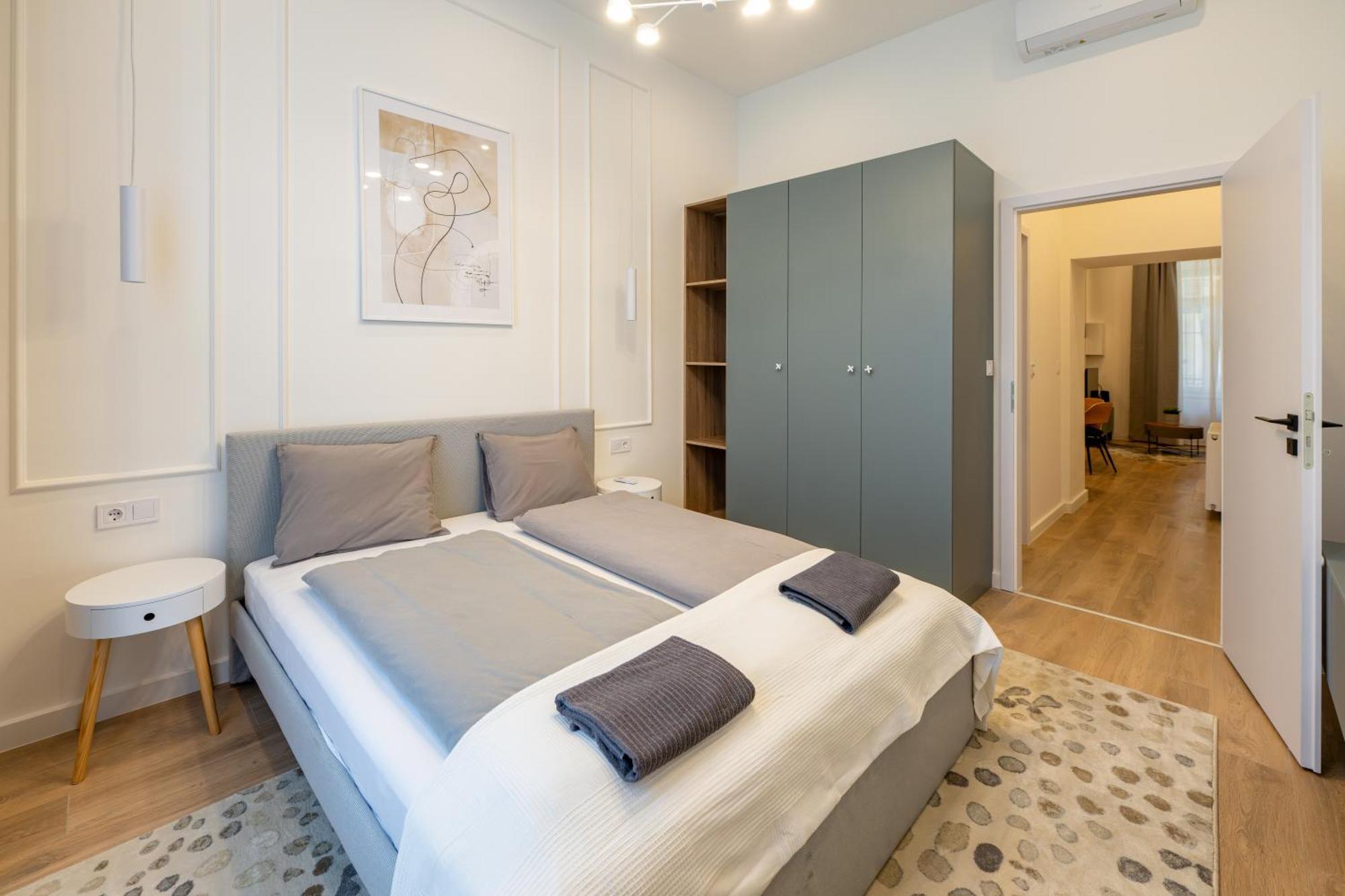 Elisabeth-e40 3 Bedroom Modern Apartamento *