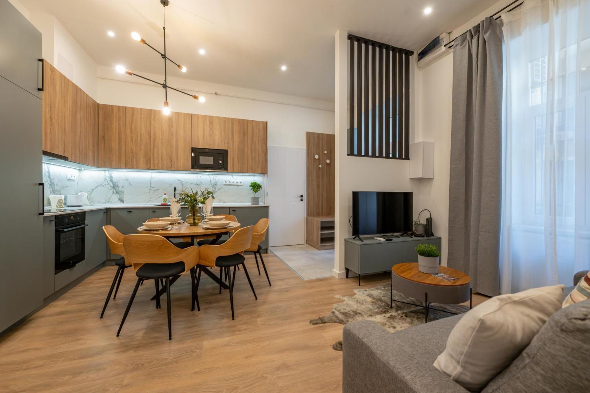 Elisabeth-e40 3 Bedroom Modern Apartamento