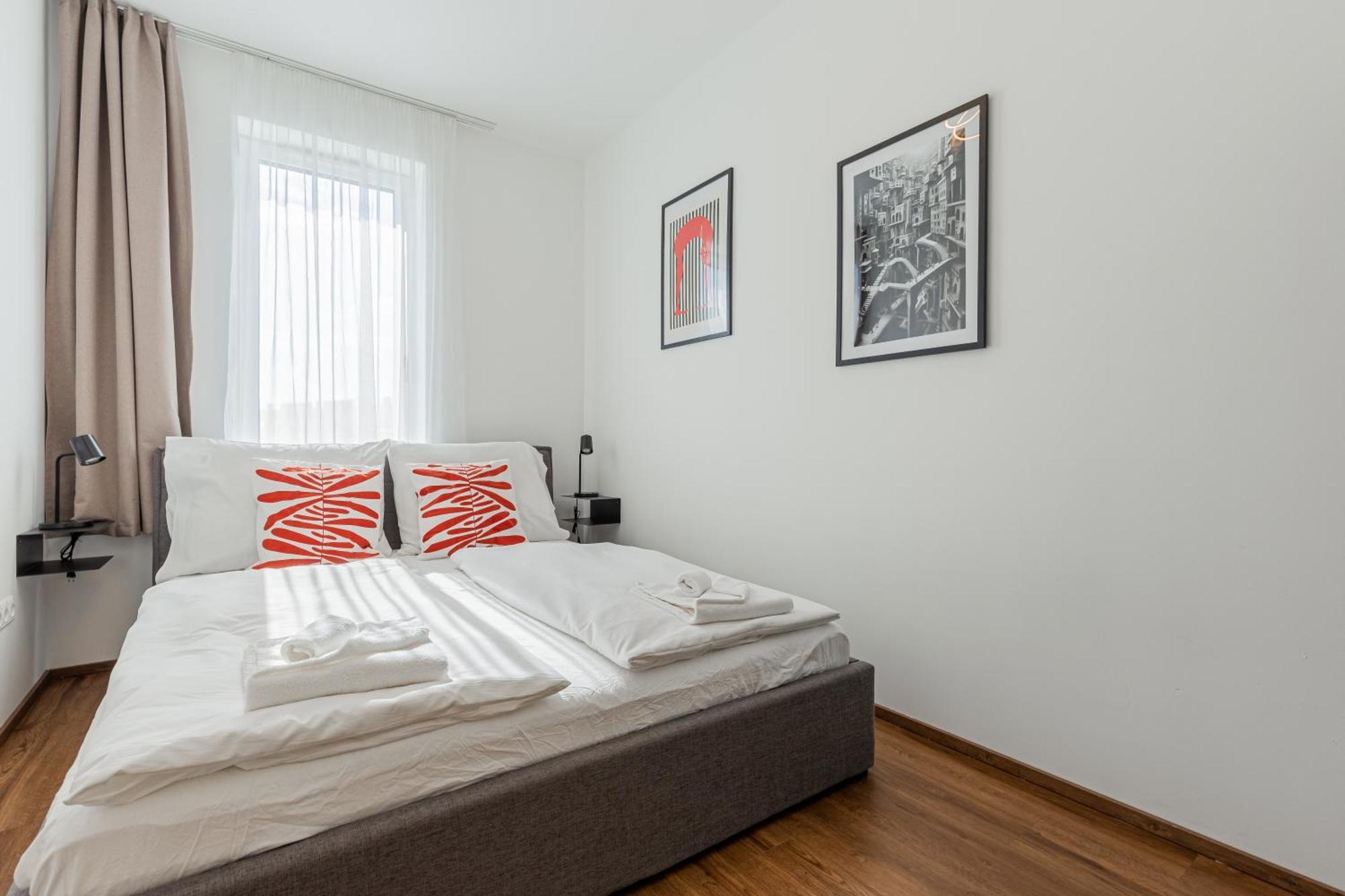 New Penthouse W Double Parking, Panoramic Balcony * Budapest