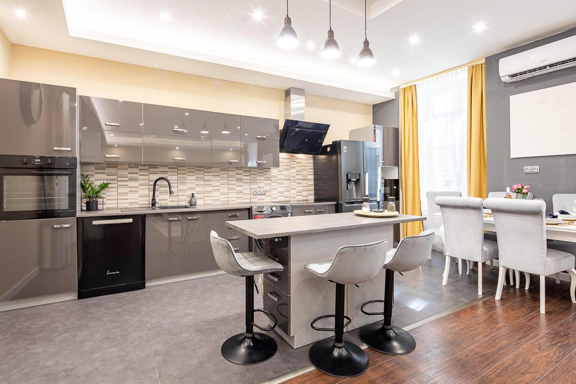 Apartamento Huge Warm Luxury Budapest