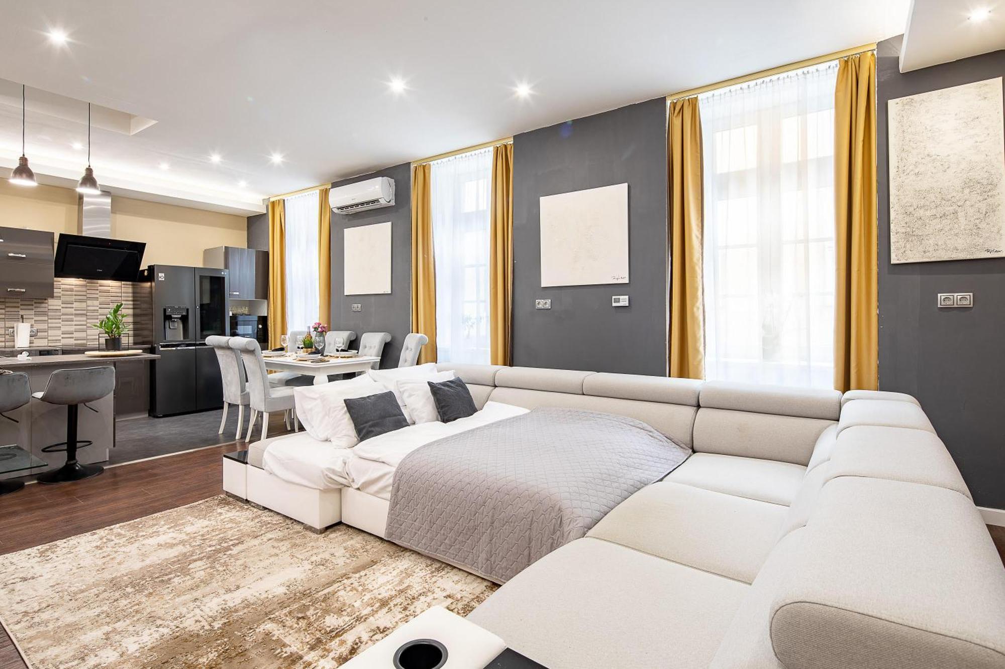 Huge Warm Luxury Apartamento Budapest