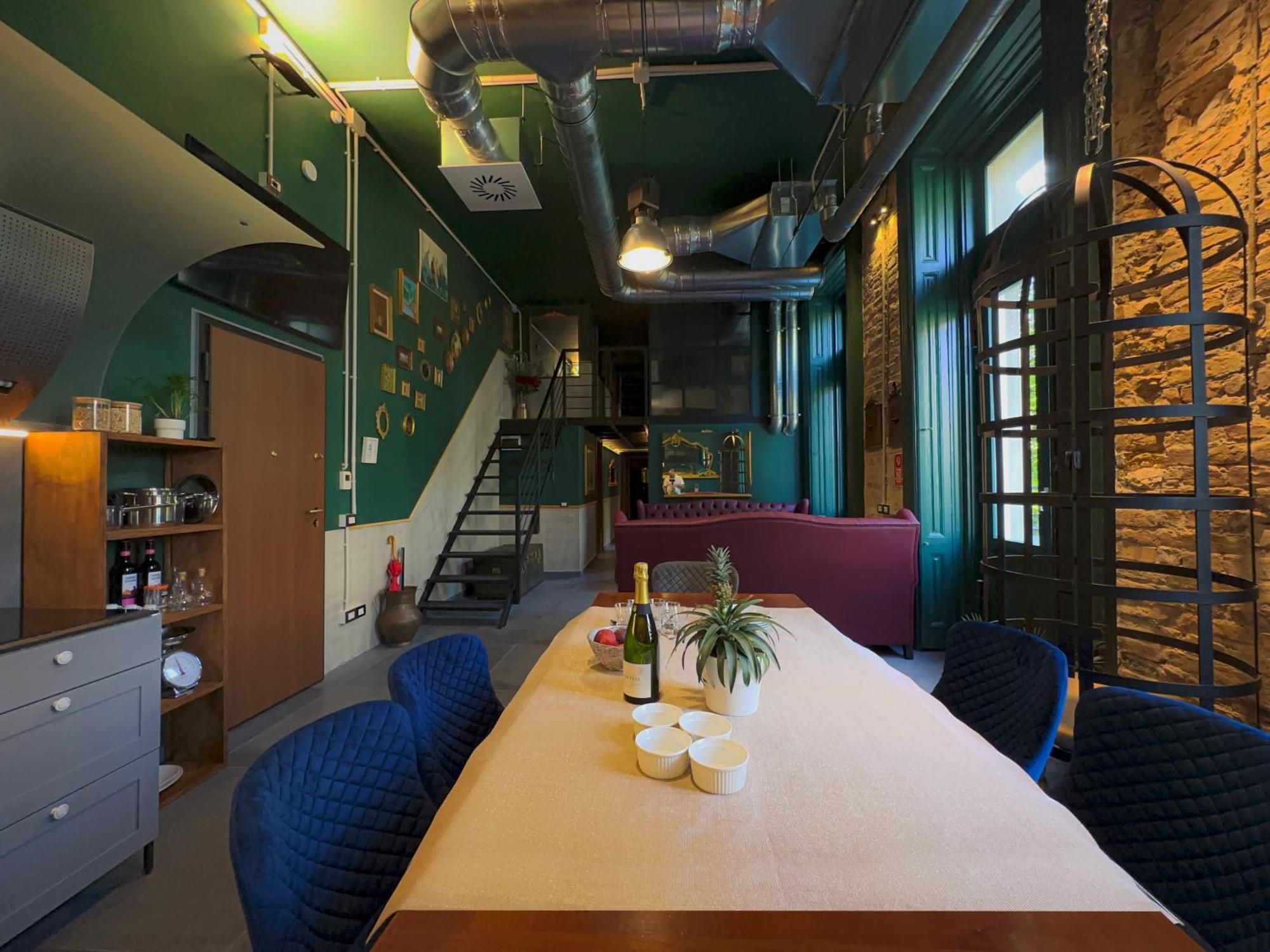 The Address Loft - Devotion Apartment *