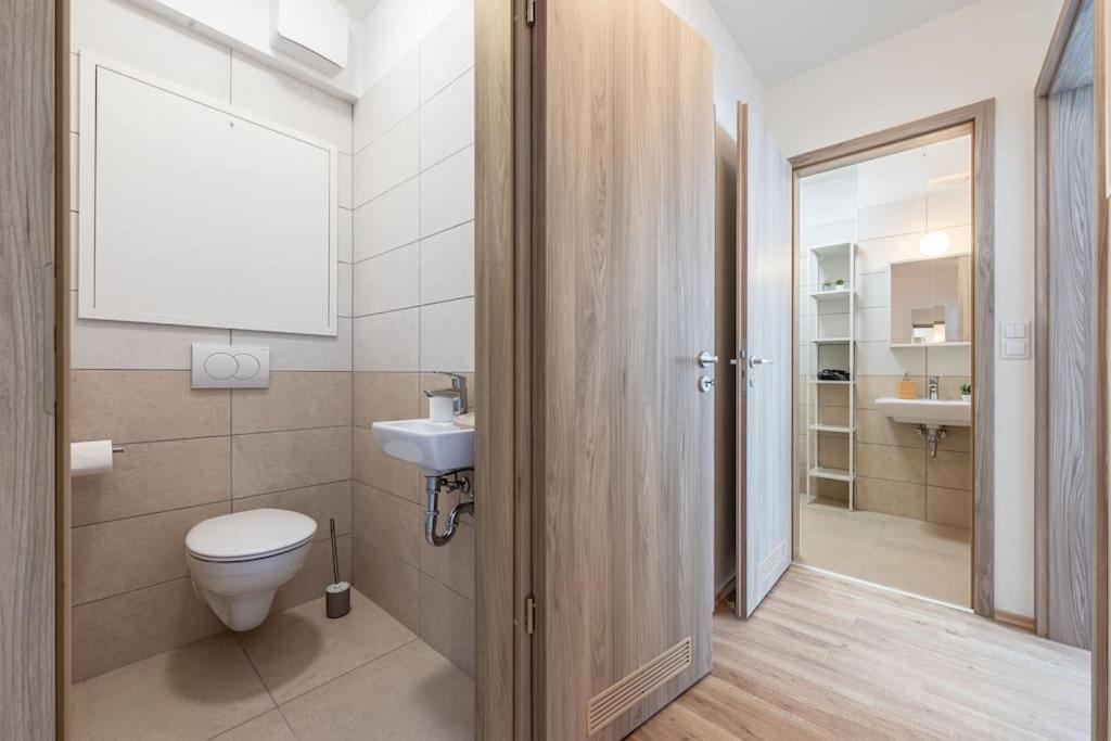 Big With Garage & Balcony & Ac & Lift *