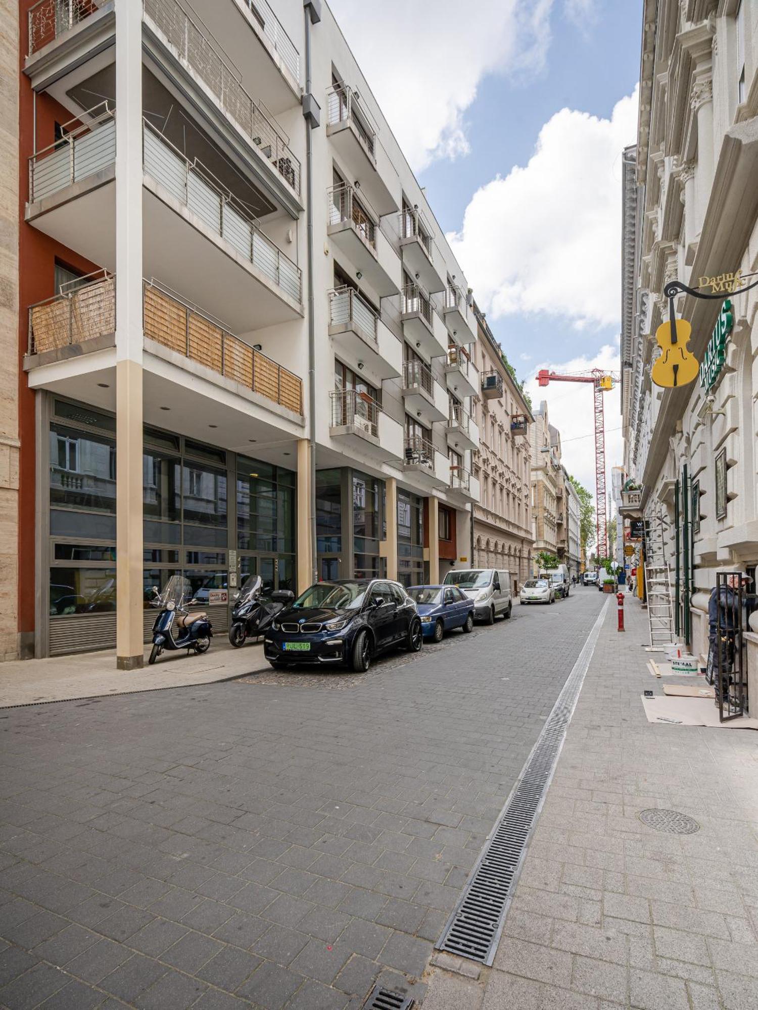 Appartement Of Serenity - 2 Bdr, Free Parking And Terrace Budapest