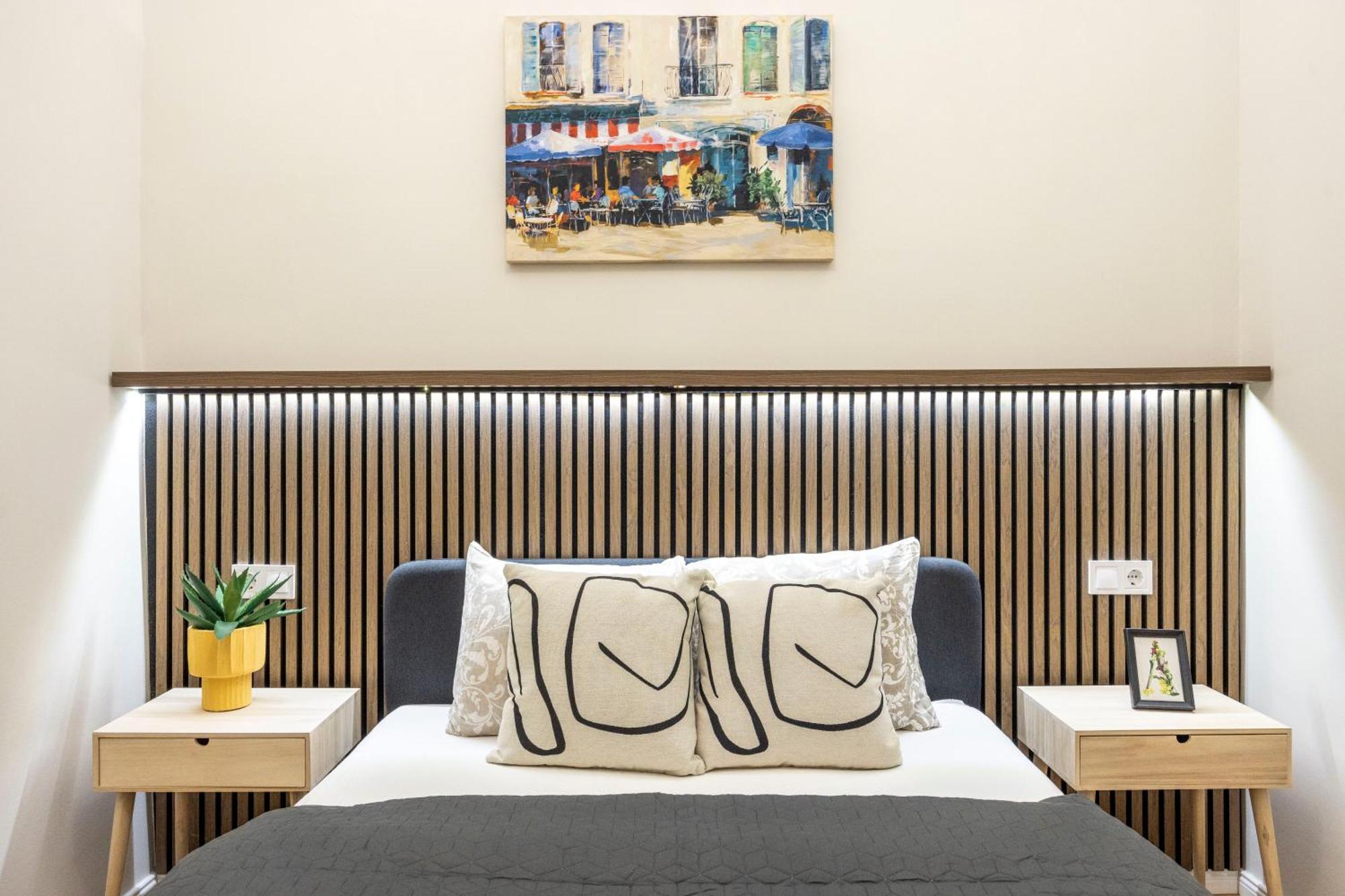 Apartamento Deluxe Izabella Center With 4bedrm, 3bathrm Budapest