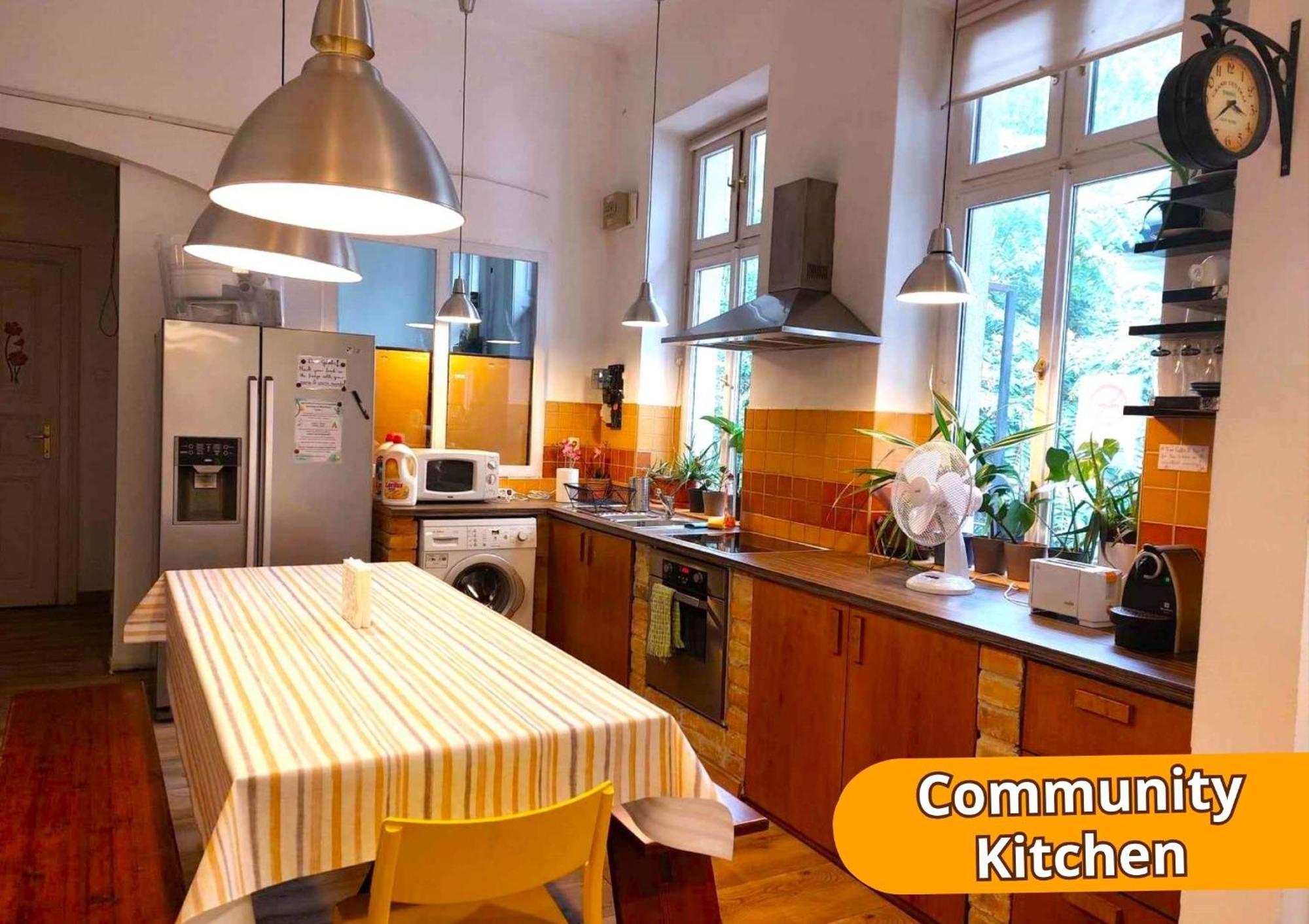 Hostal Goodmo Smart