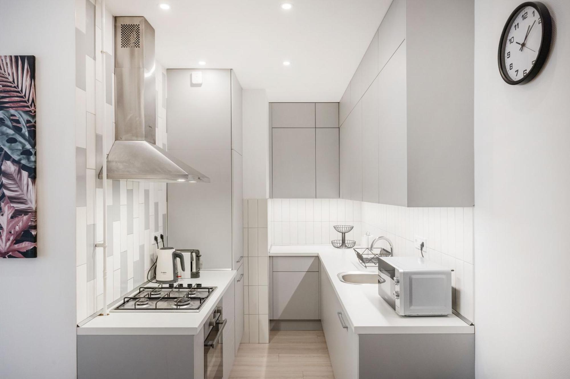 Elegant Two-bedroom In The Centre Lägenhet