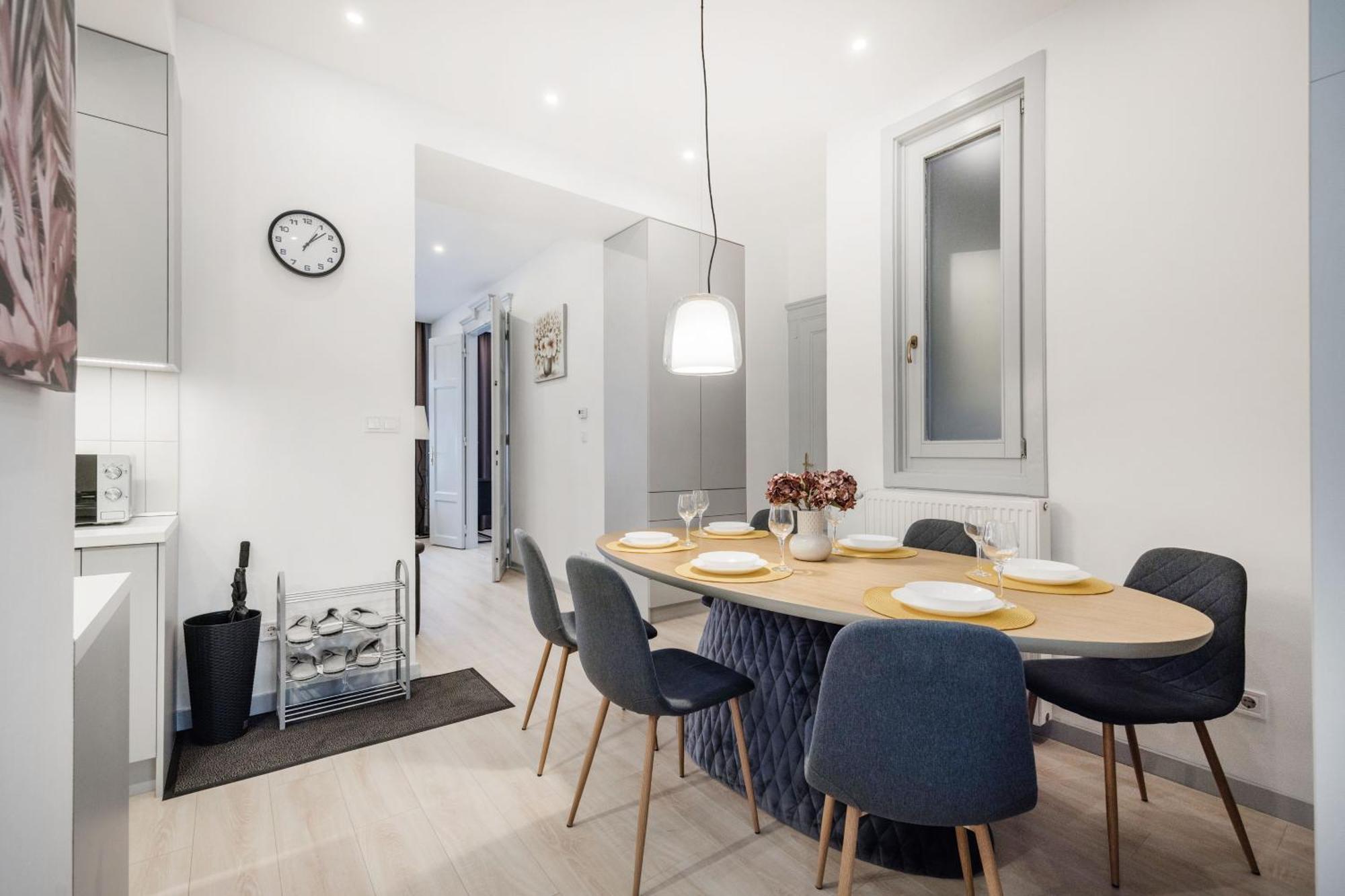 Lägenhet Elegant Two-bedroom In The Centre Budapest
