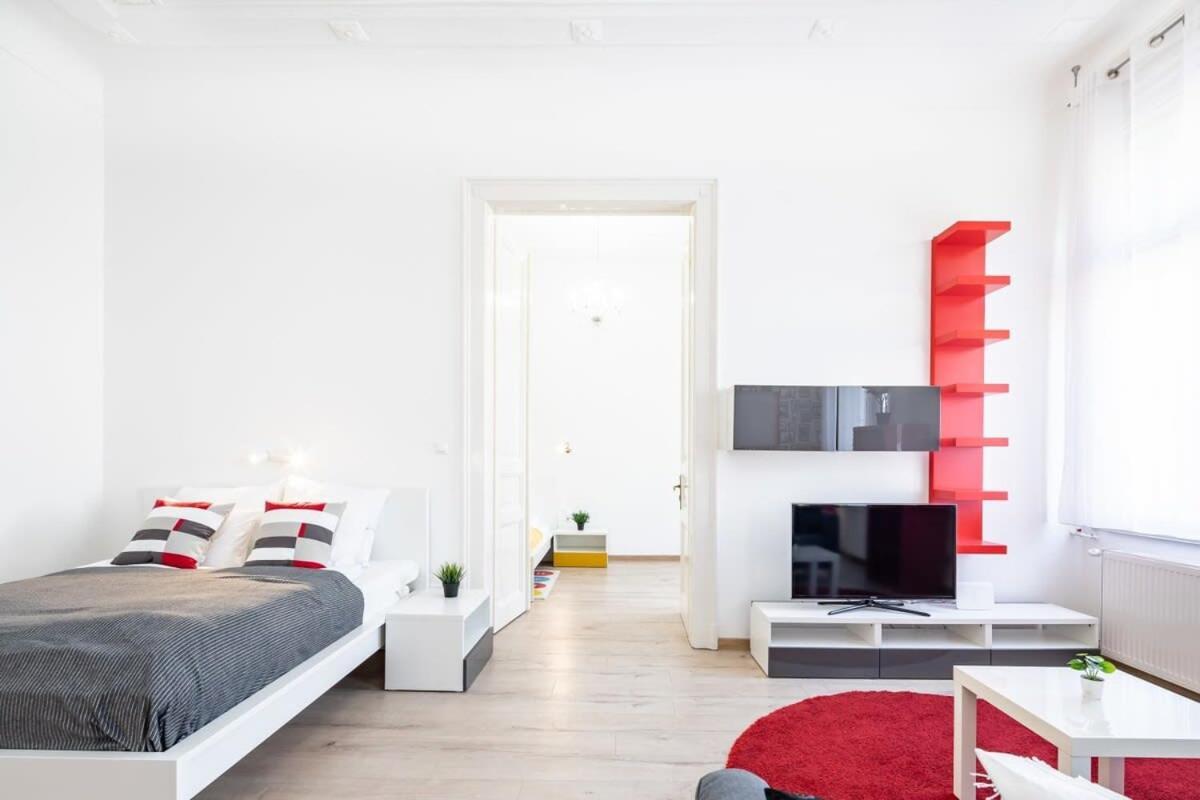 Apartment Bright & Large At Location Budapest