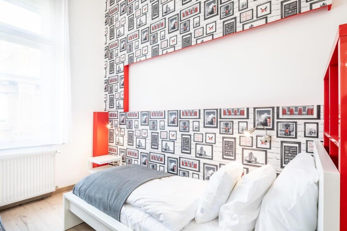 Bright & Large At Location Apartment Budapest