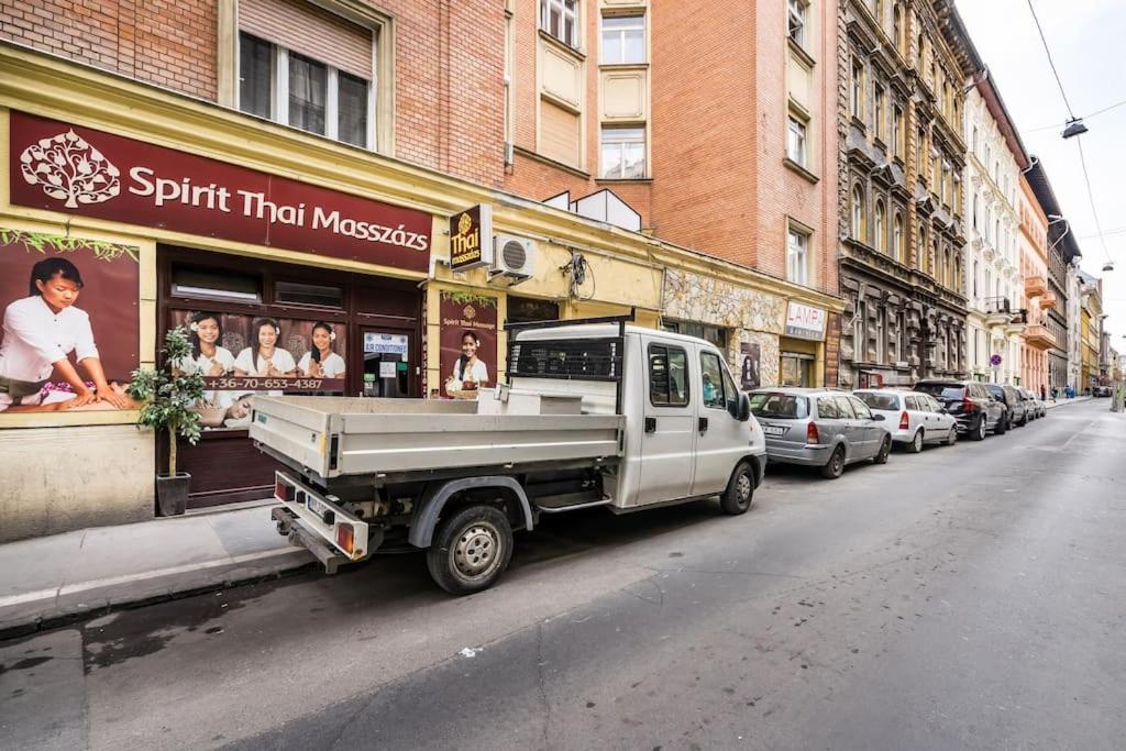 Dessy Downtown Apartmán Budapešť