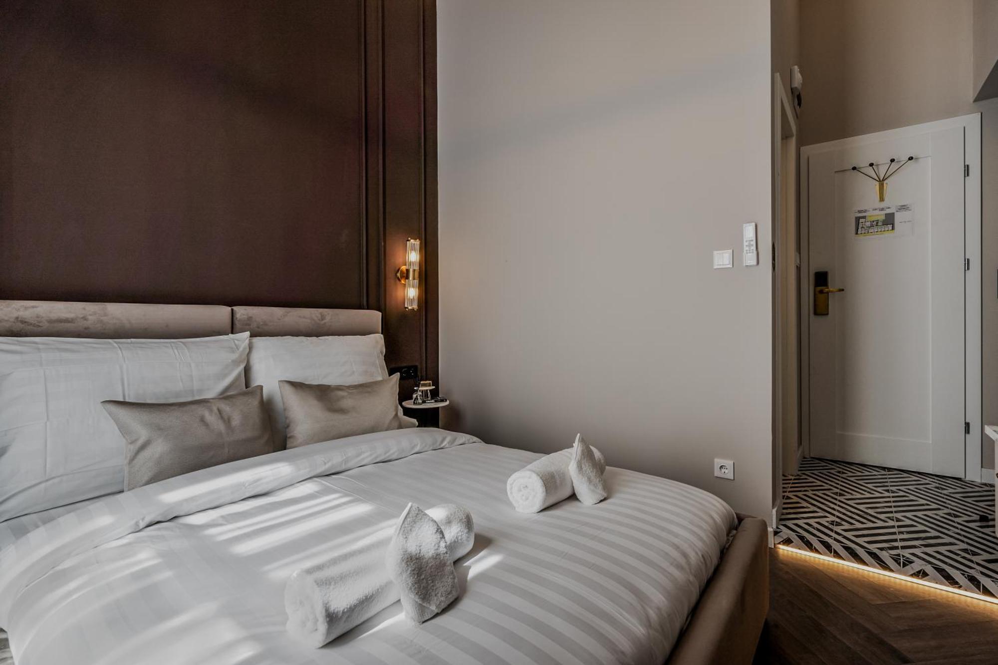 Timeless Boutique By Bqa