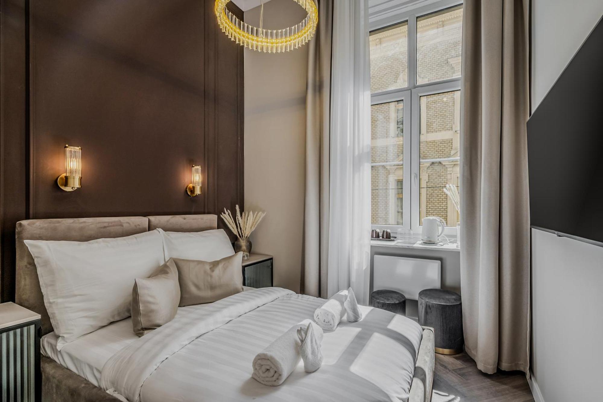 Timeless Boutique By Bqa