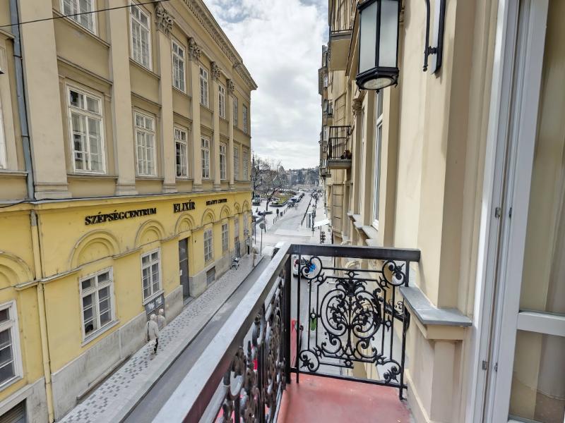Baron Hotell 4*