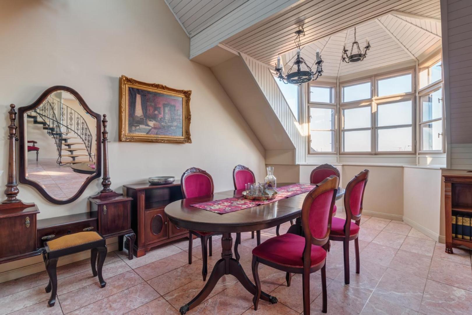 Donaticoeur Bellevue Apartment *