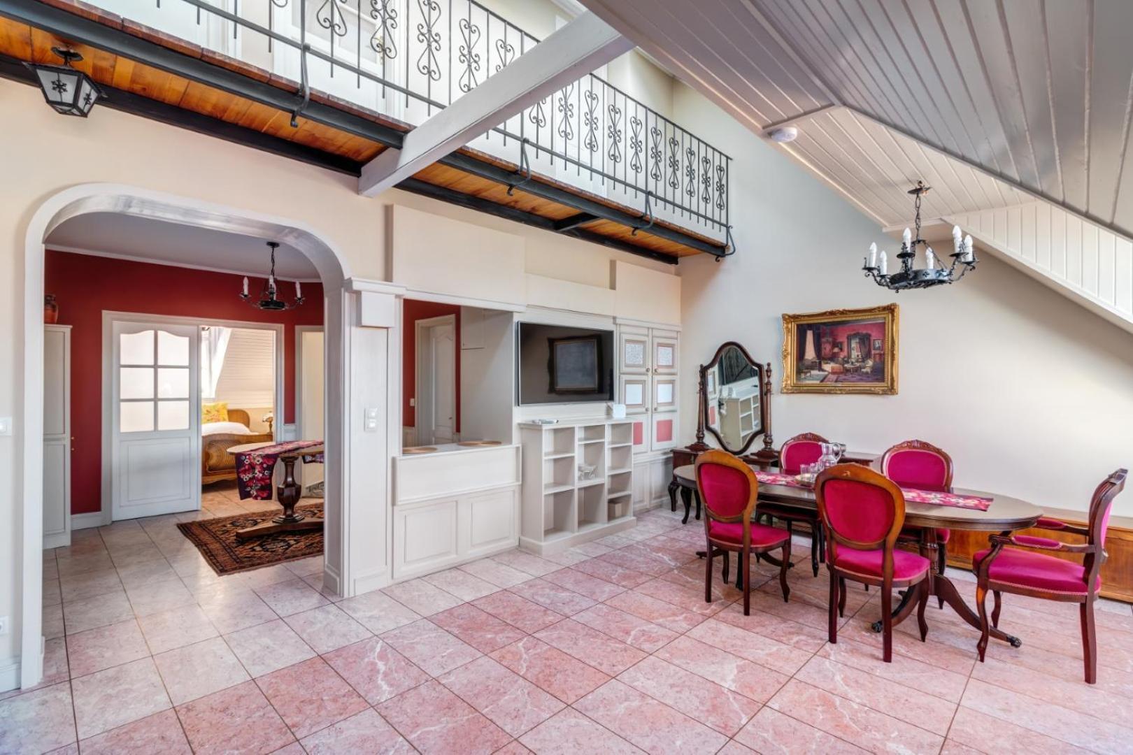 Donaticoeur Bellevue Apartment *