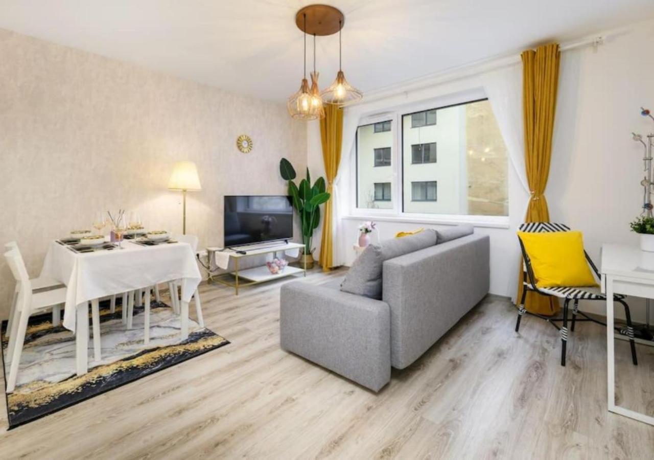 Appartement B101 - Liberty Bridge Lovely With Free Parking *