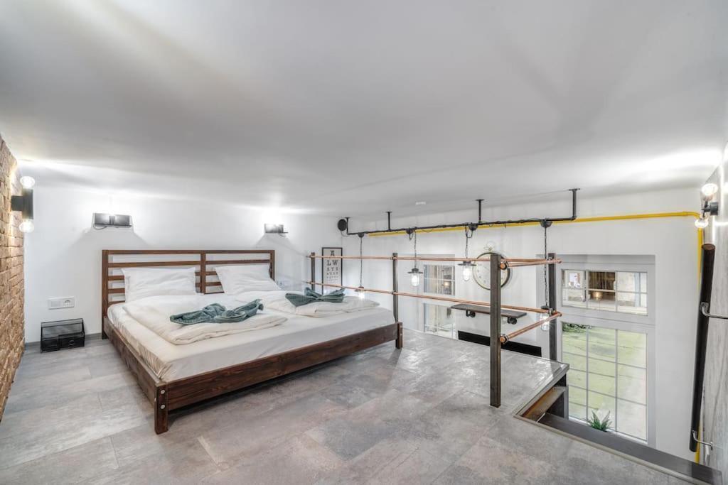 Loft Apartmán *