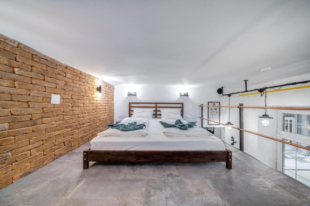 Loft Apartmán *