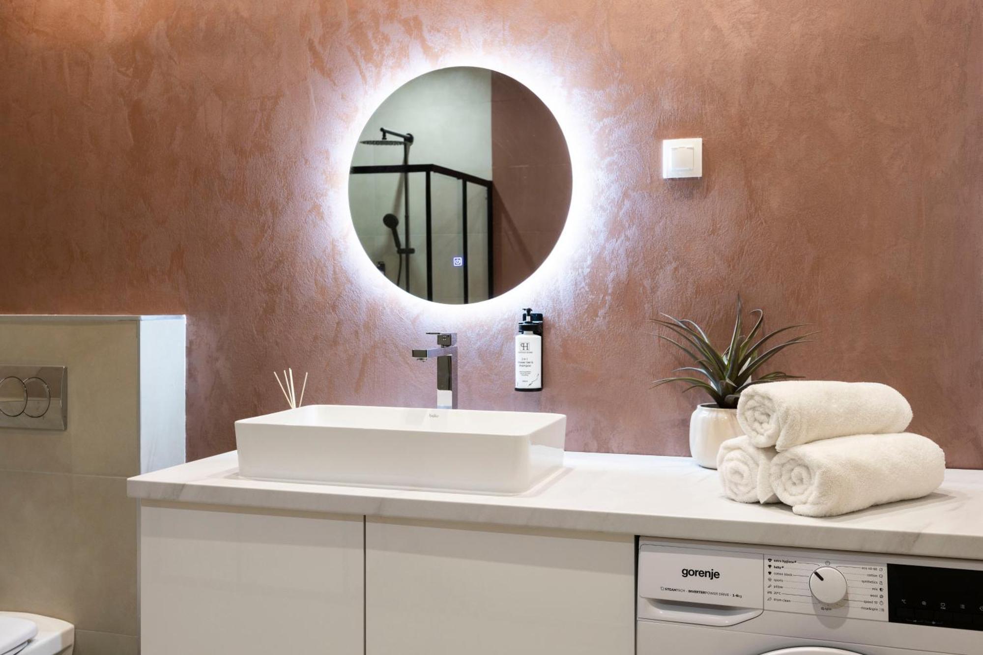 Exclusive 3bedrm Stylish By Prestige Homes Lägenhet