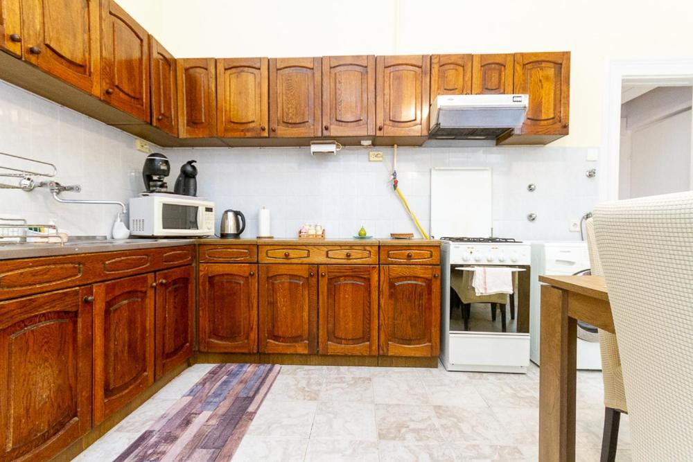 Appartamento Airport Shuttle 3bdr Multibedroom By Nw Budapest