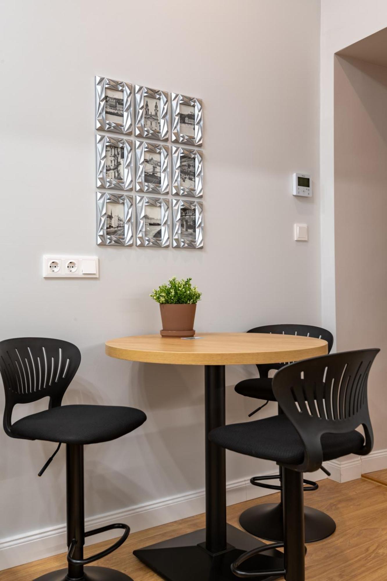 Apartamento Holidays Courtyard