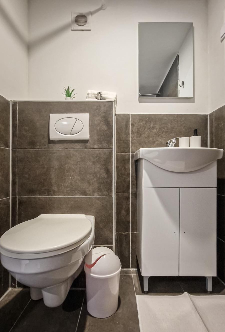 Apartment Red Viking Tiny Budapest