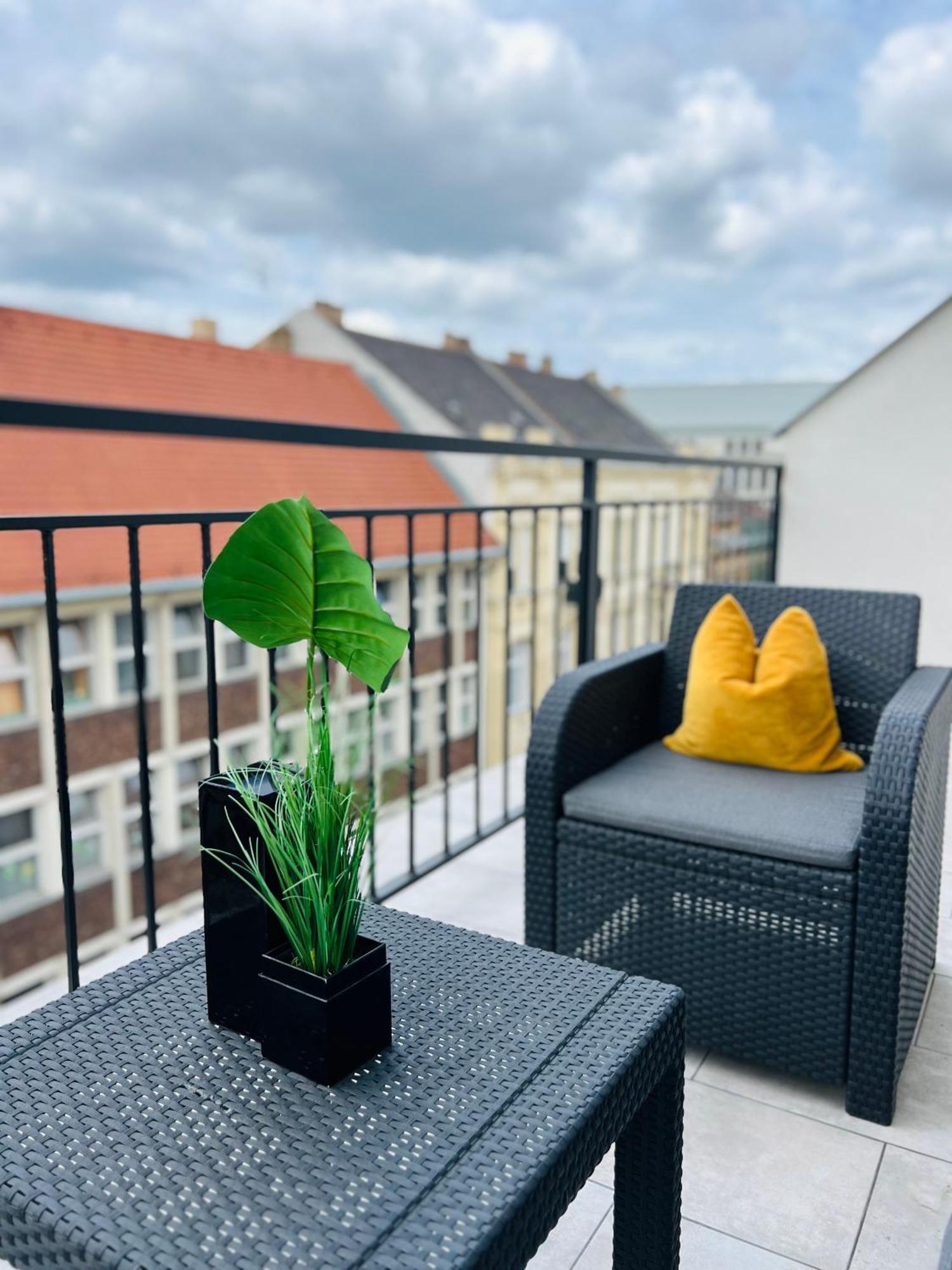Lena Center Appartement Boedapest