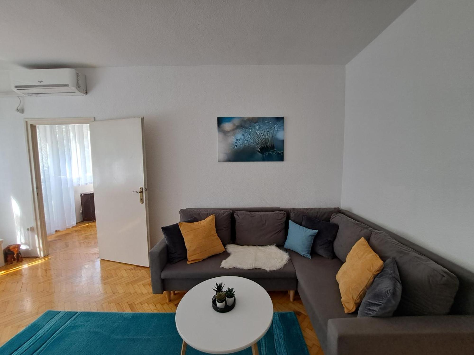 Apartment Sophia Buda By The Danube With Ac Budapest