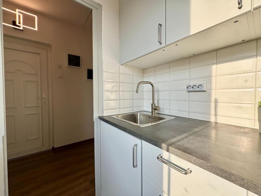Apartment Szigony - Spacious Budapest