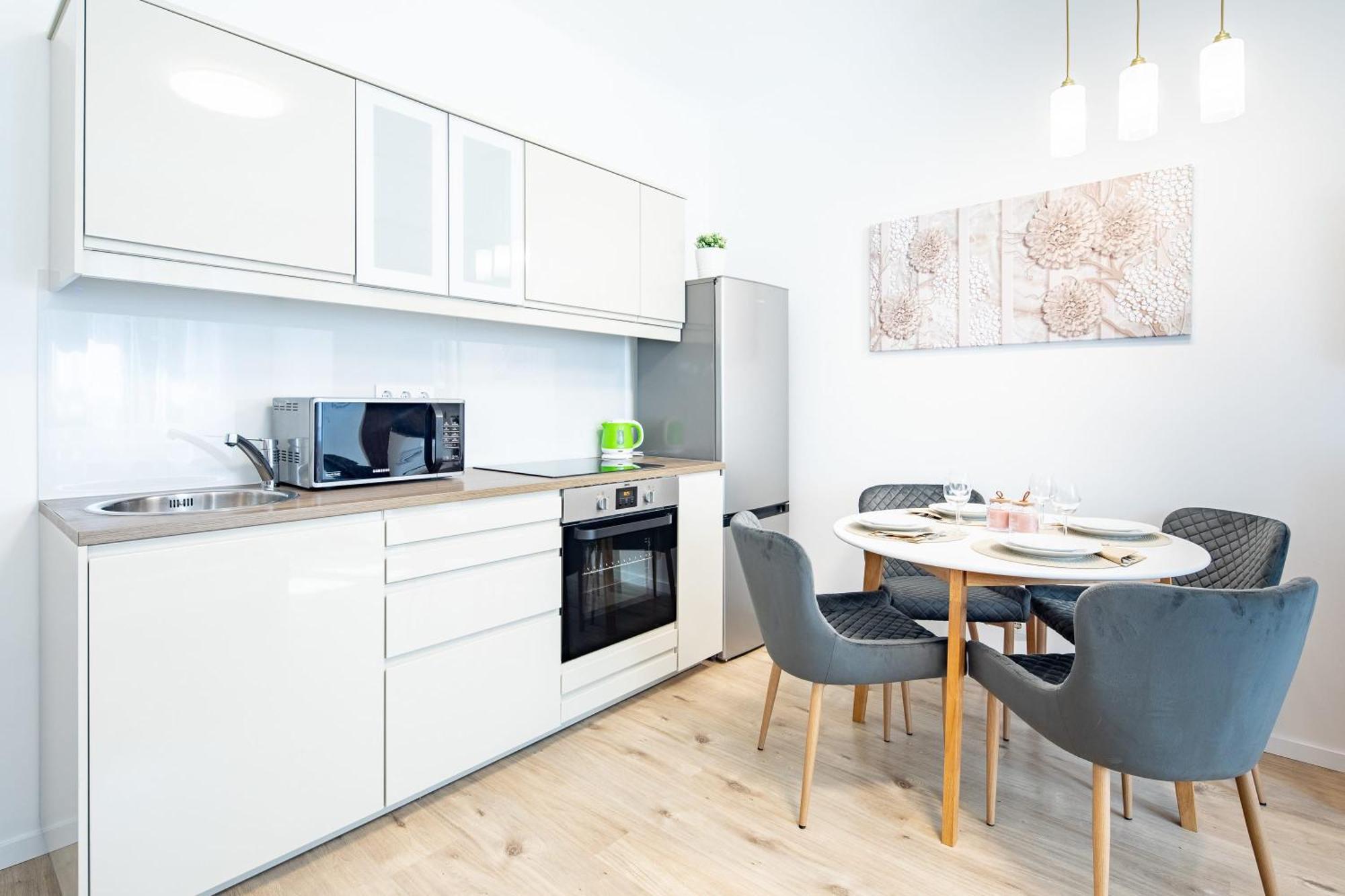 - Cozy - New Apartment