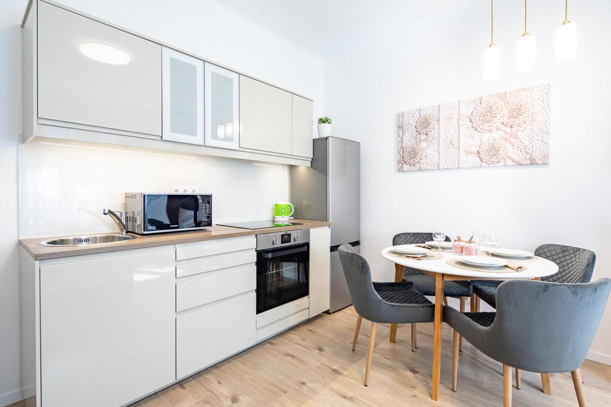 - Cozy - New * Budapest