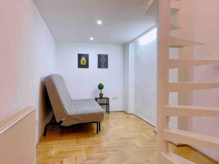 C Downtown Cozy Family Loft *