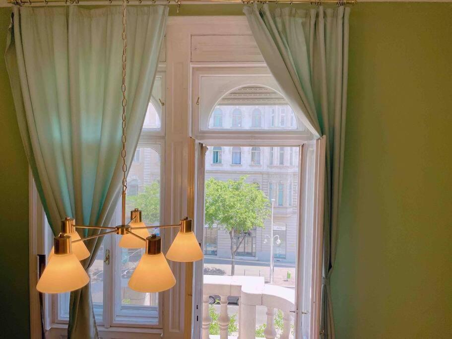 Apartmán 5 Downtown Vintage With Balcony Budapest