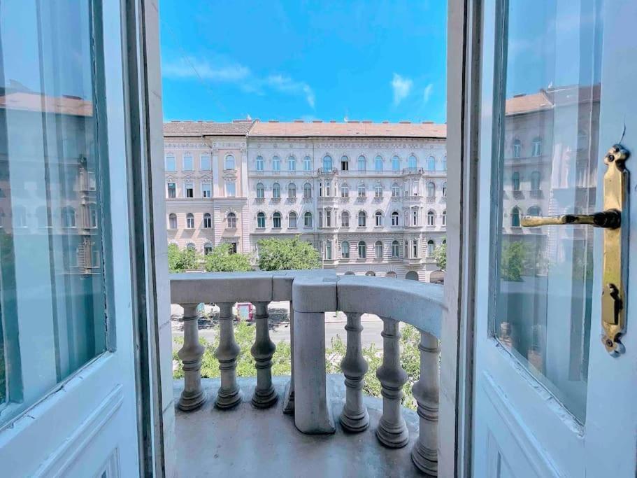 Apartmán 5 Downtown Vintage With Balcony Budapest