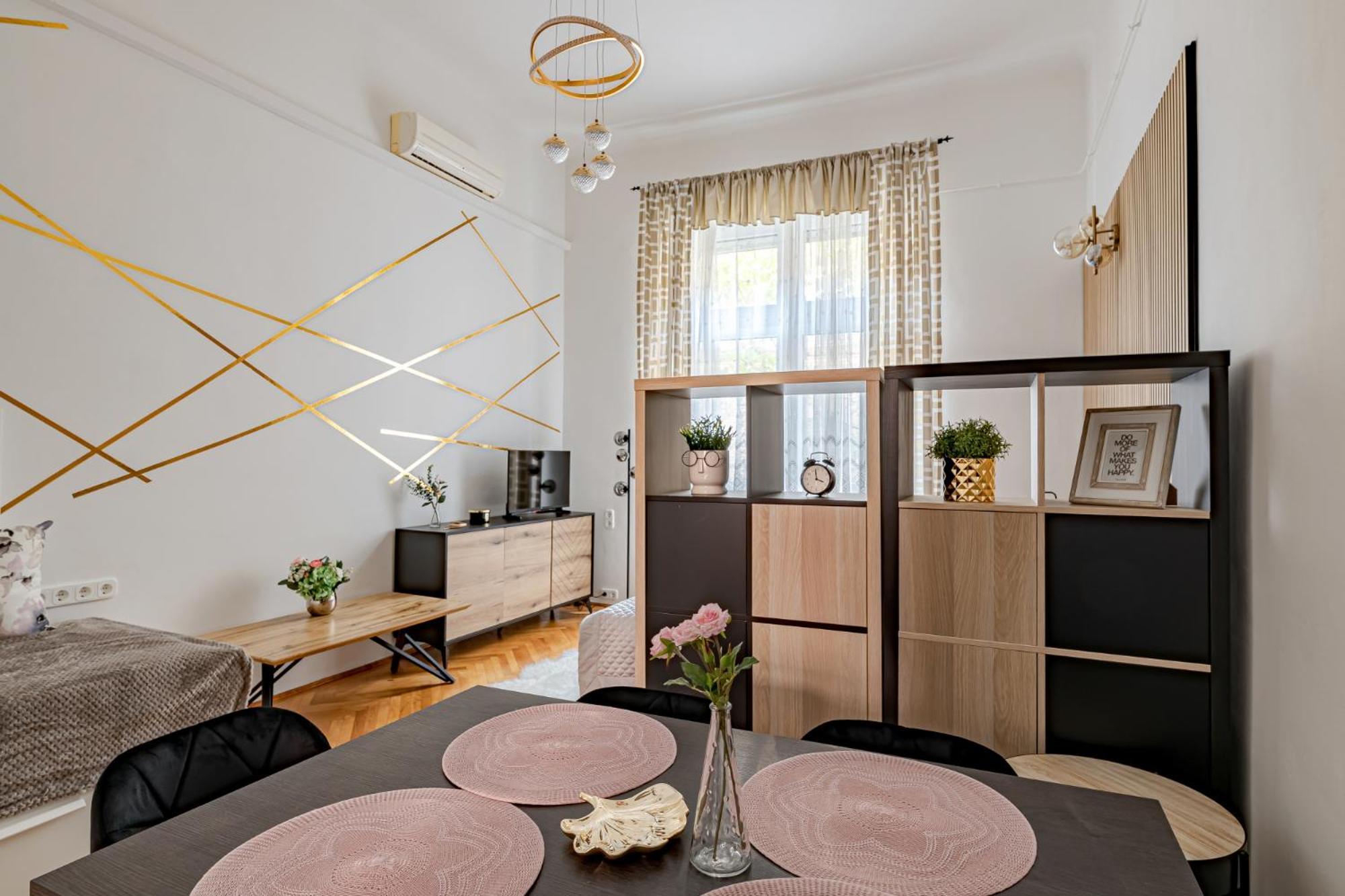 Raday Stylish Flat In The Heart Of *
