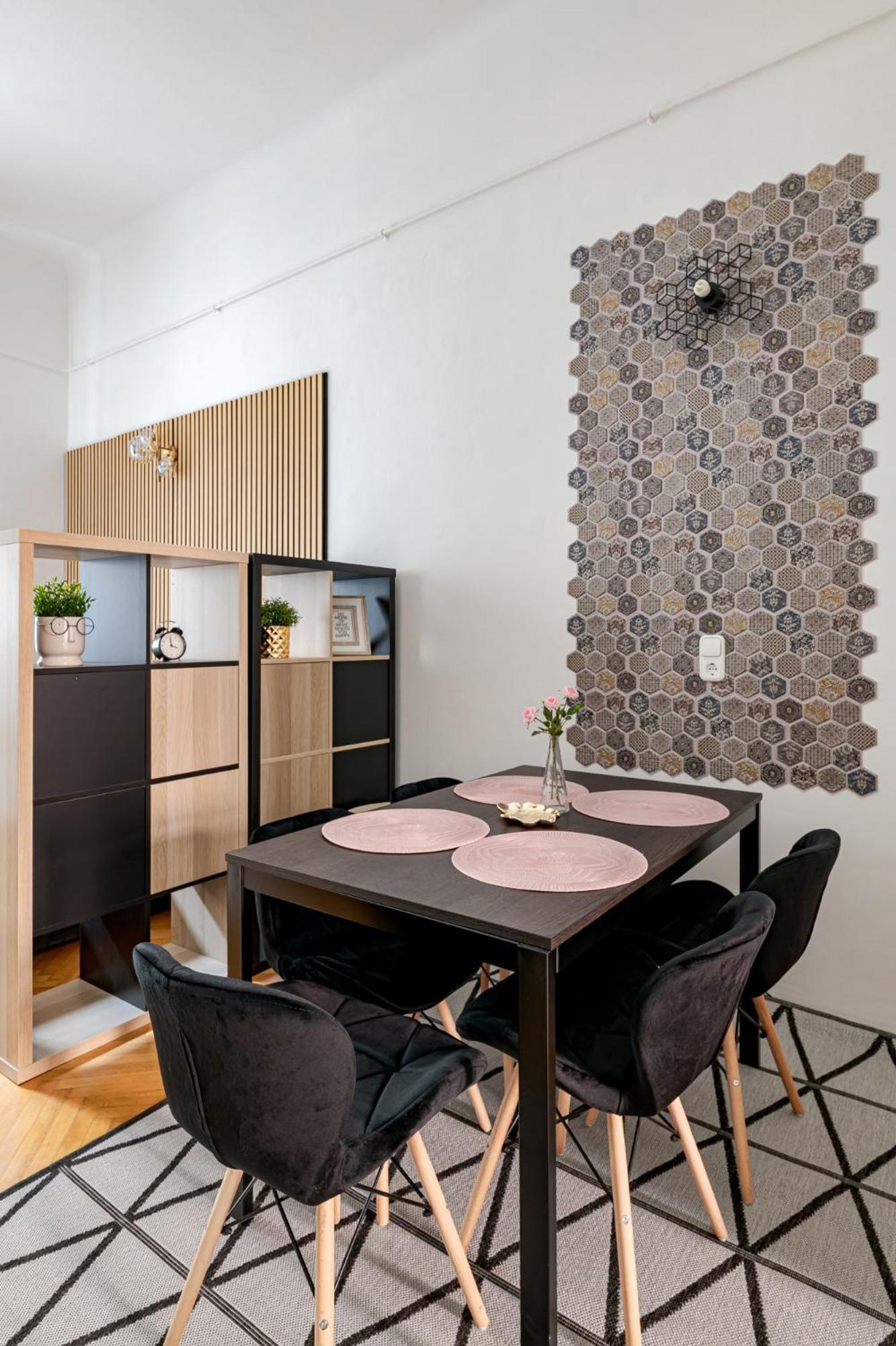 Raday Stylish Flat In The Heart Of Apartment Budapest