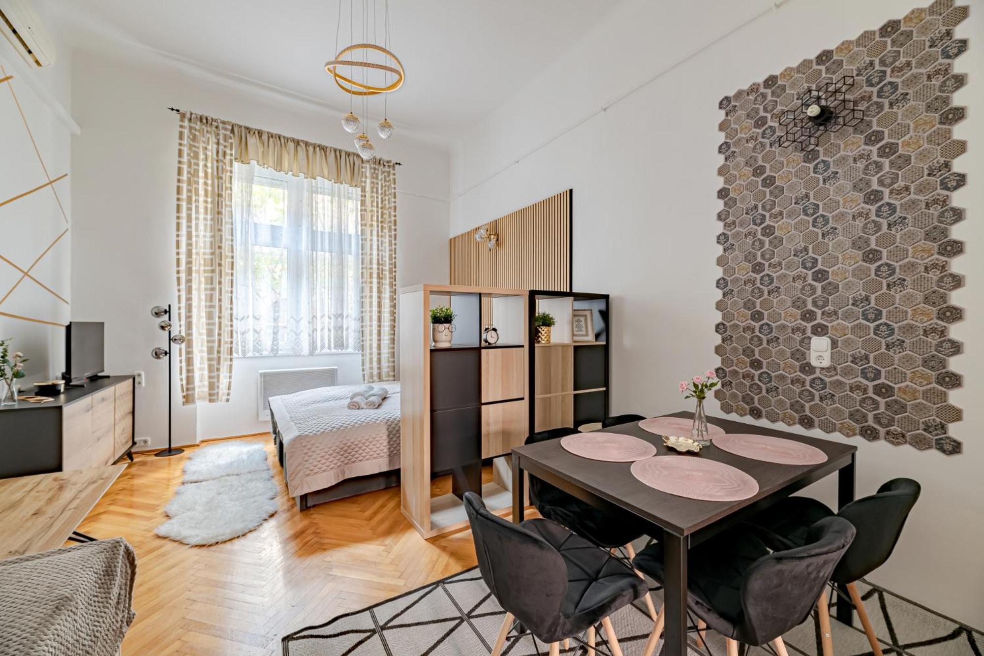 Apartment Raday Stylish Flat In The Heart Of