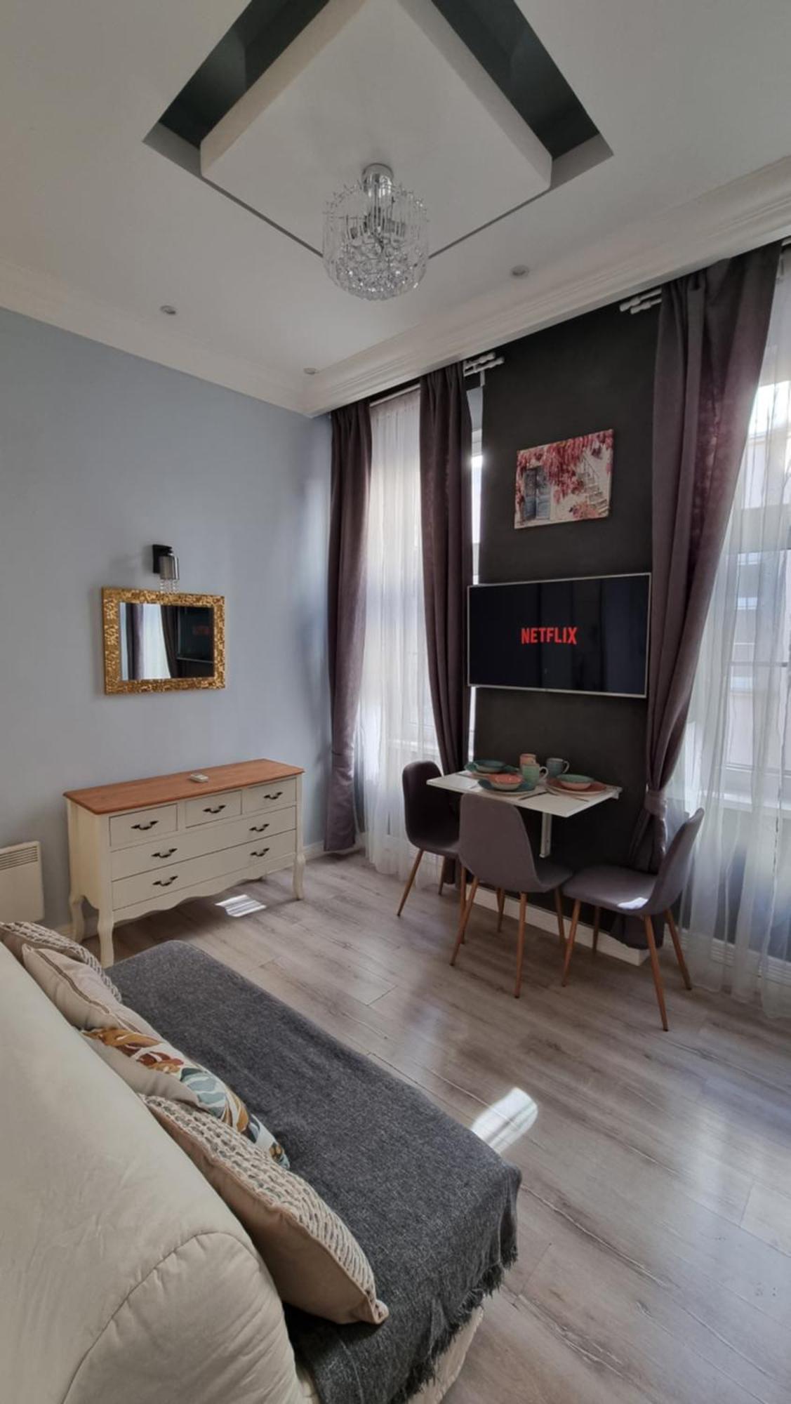 Opera Vintage - Centre Apartment *