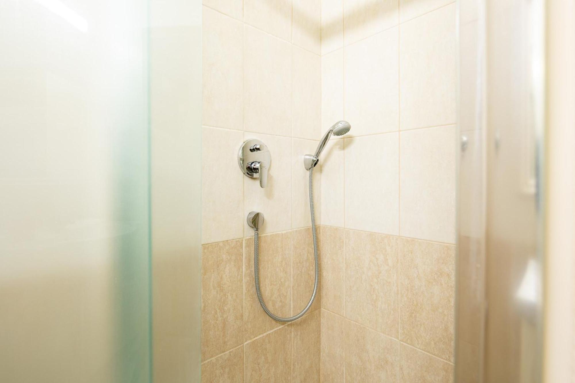 Appartamento Central - Spacious - Green - Modern *