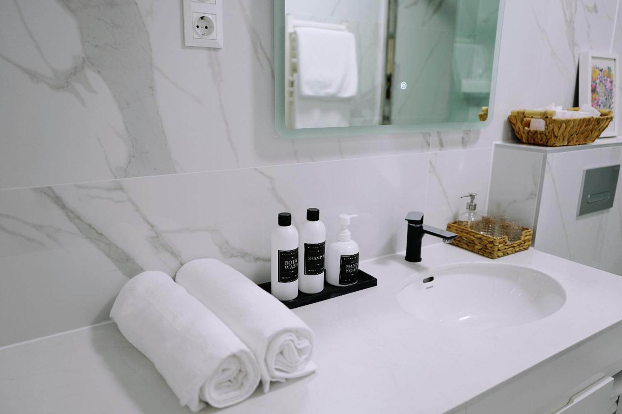 Aparthotel Deluxe Swan Stone Castle