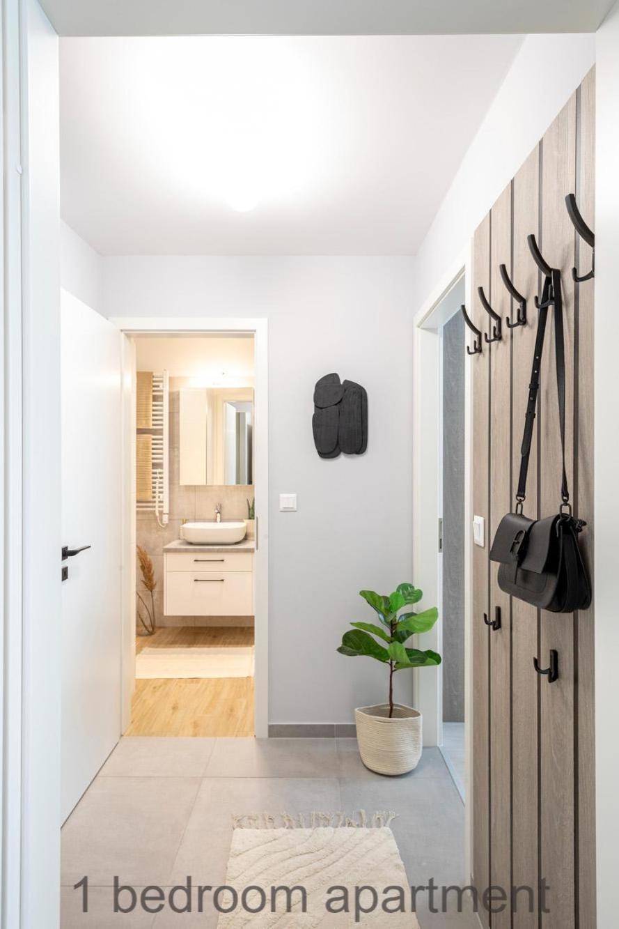 Apartment Buda Side Luxury 3-4-5 *