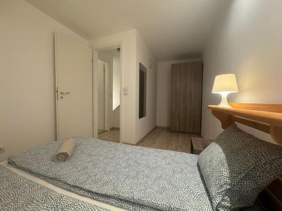 R8 2br Free Parking Appartement *