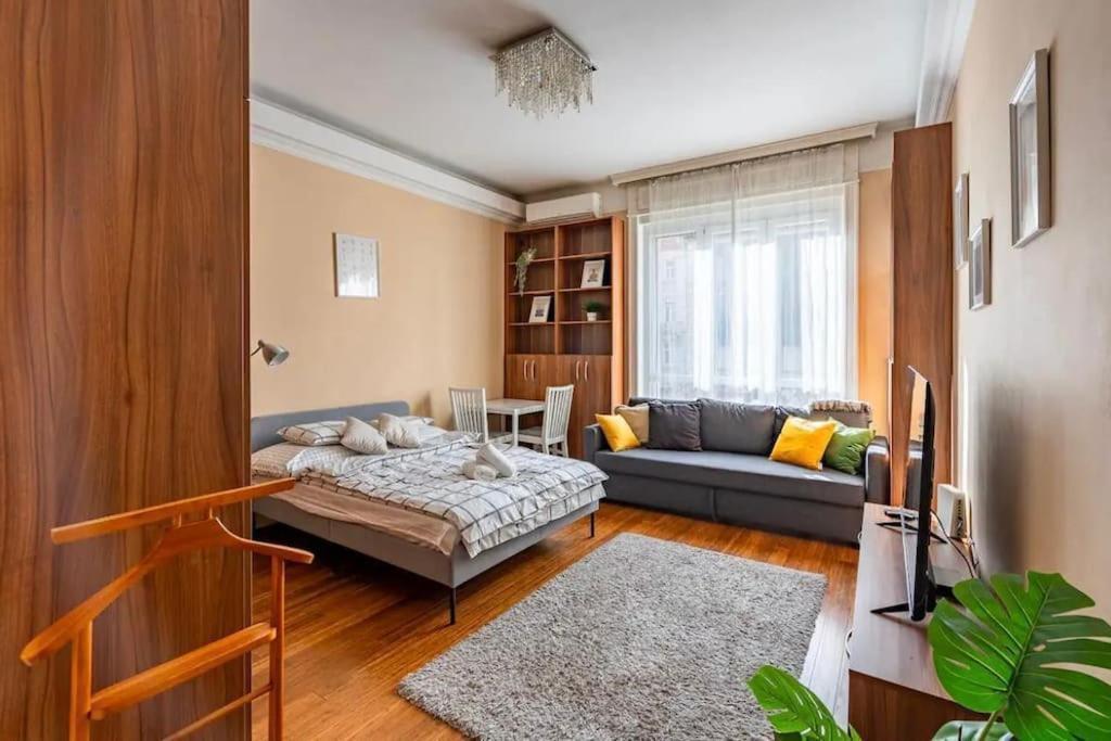 Luxury Design Flat In The Center Apartmán *